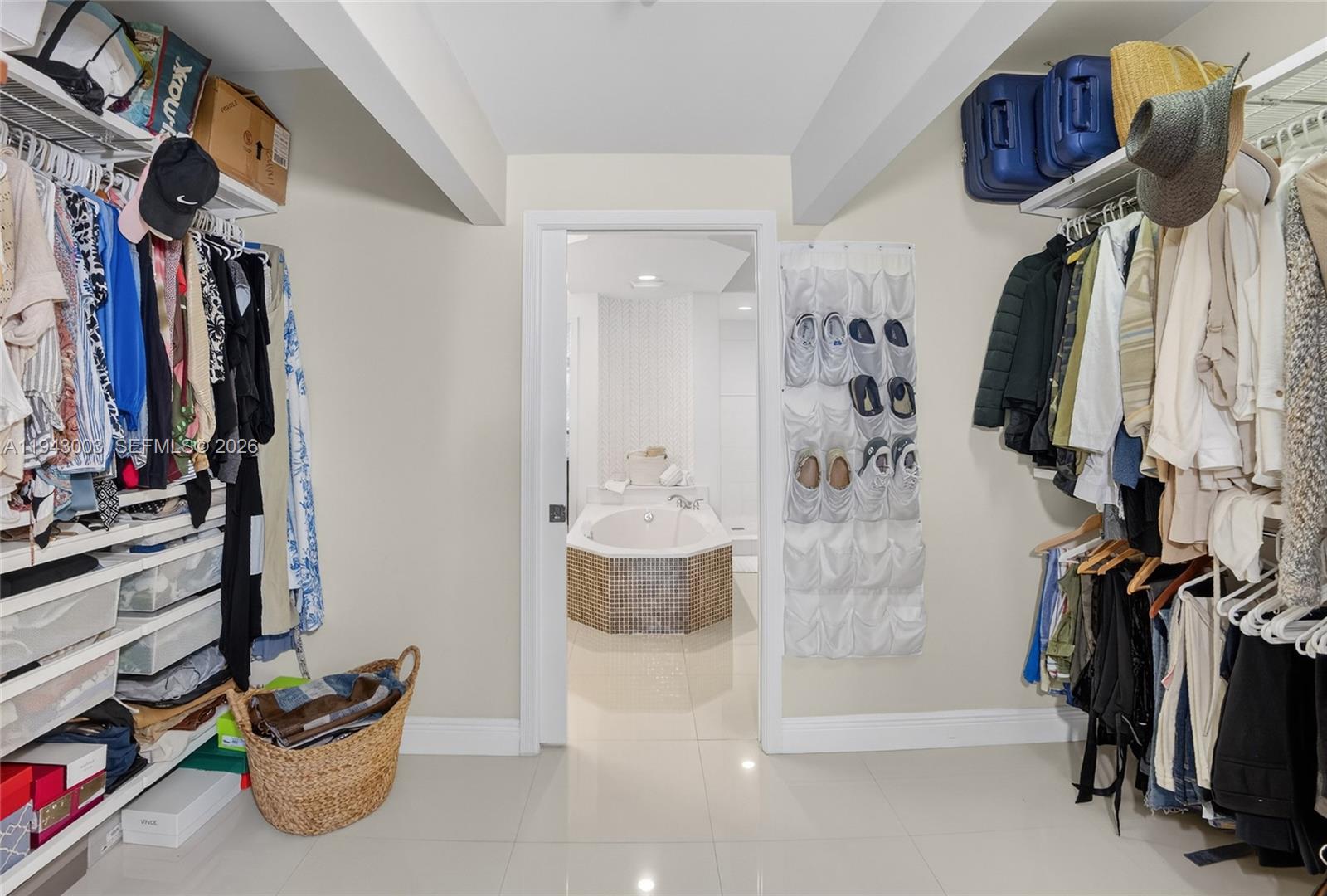 CAPTIVA CONDO E - Residential