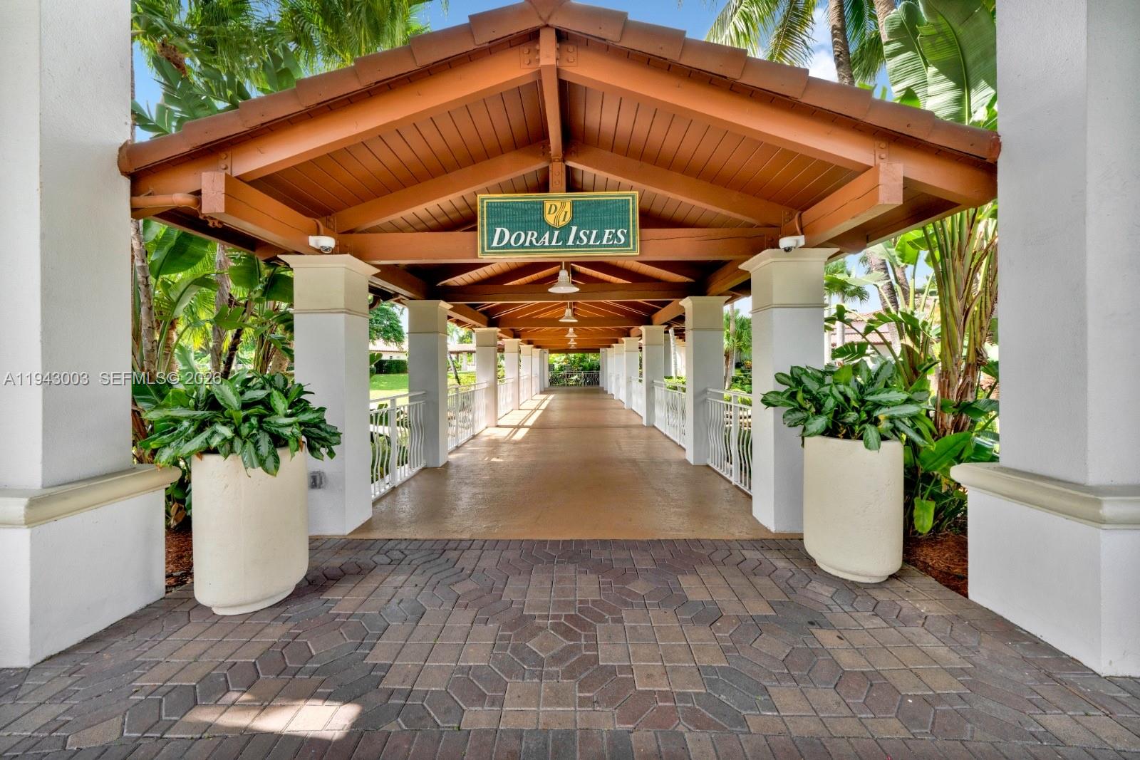 CAPTIVA CONDO E - Residential