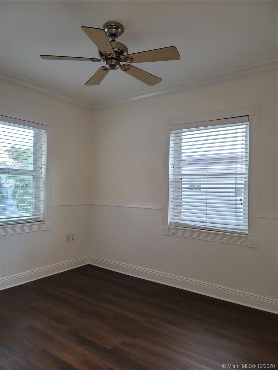 ARBORS CONDO - Residential Lease