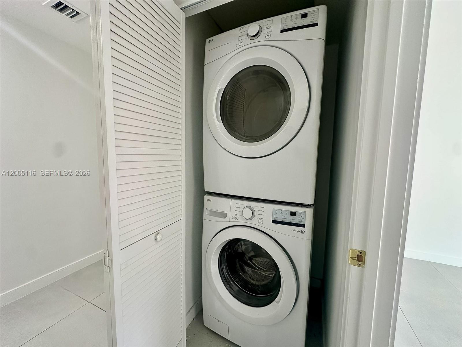 GRANDVILLE PLACE - Residential