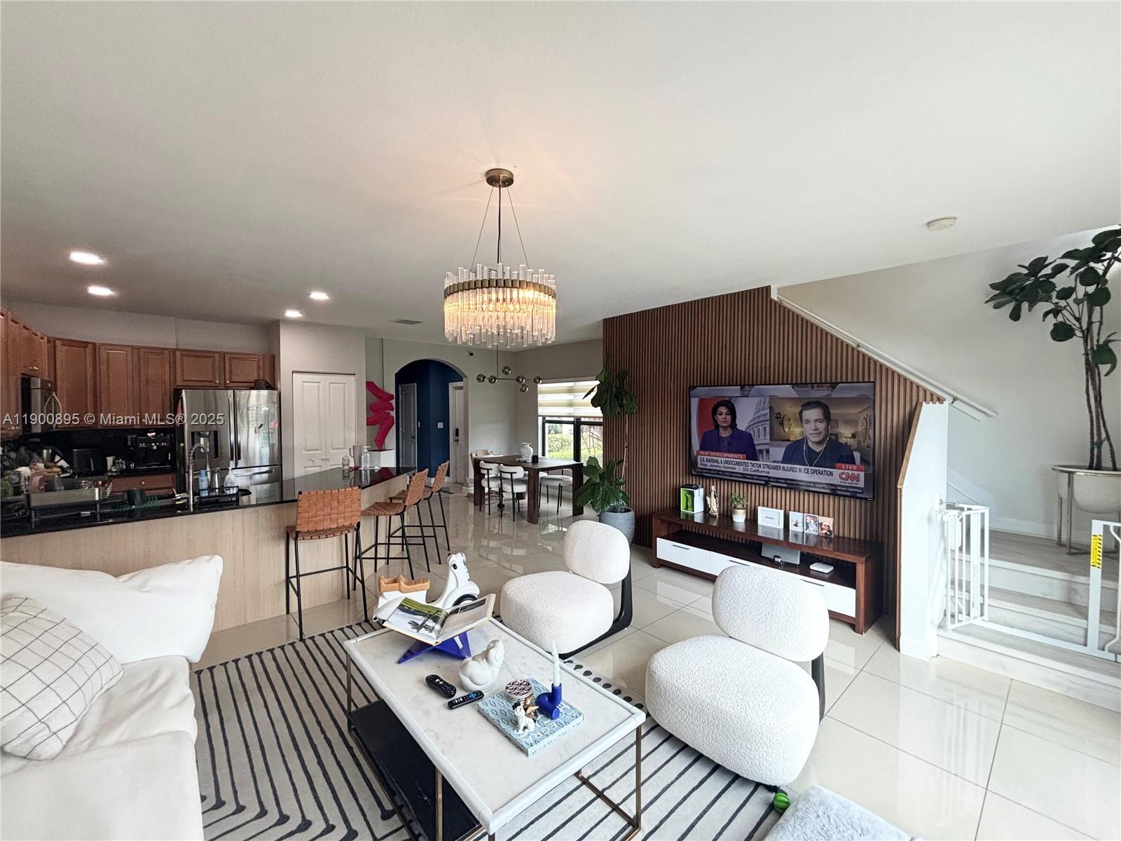 CHAMPION LAKES - Residential Lease