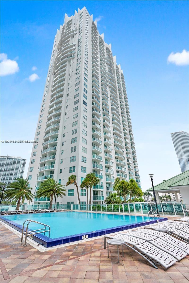 BRICKELL ON THE RIVER - Residential Lease