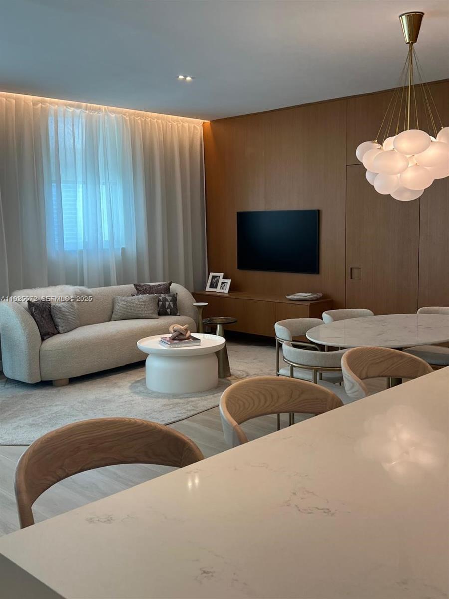 BRICKELL ON THE RIVER - Residential Lease