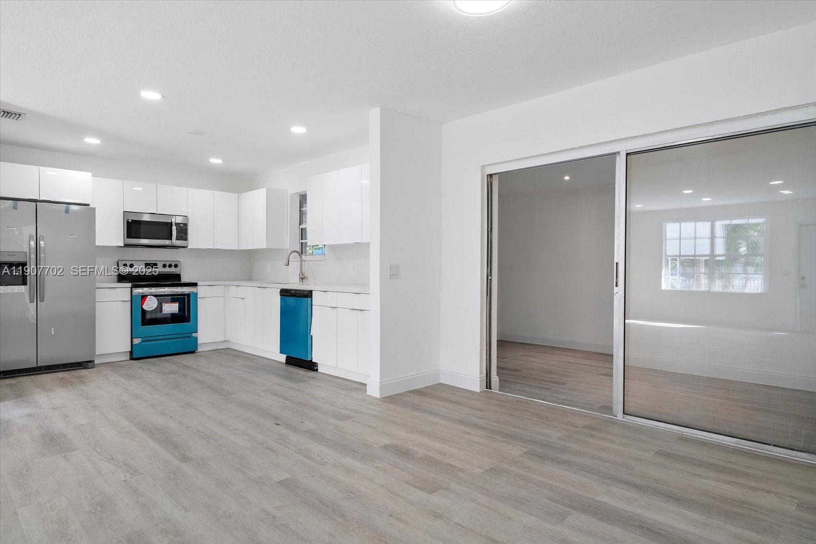 SEABOARD PARK - Residential