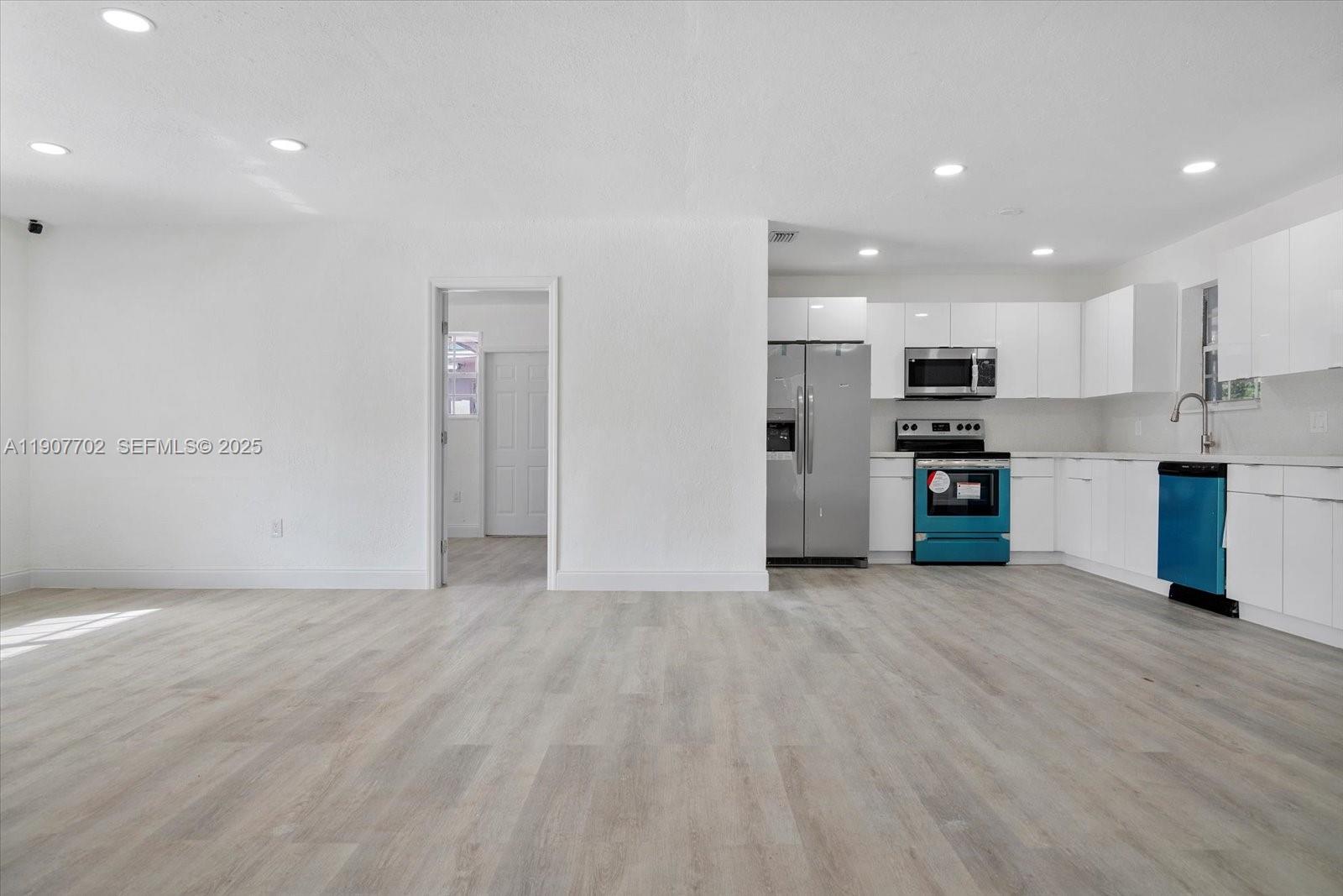 SEABOARD PARK - Residential