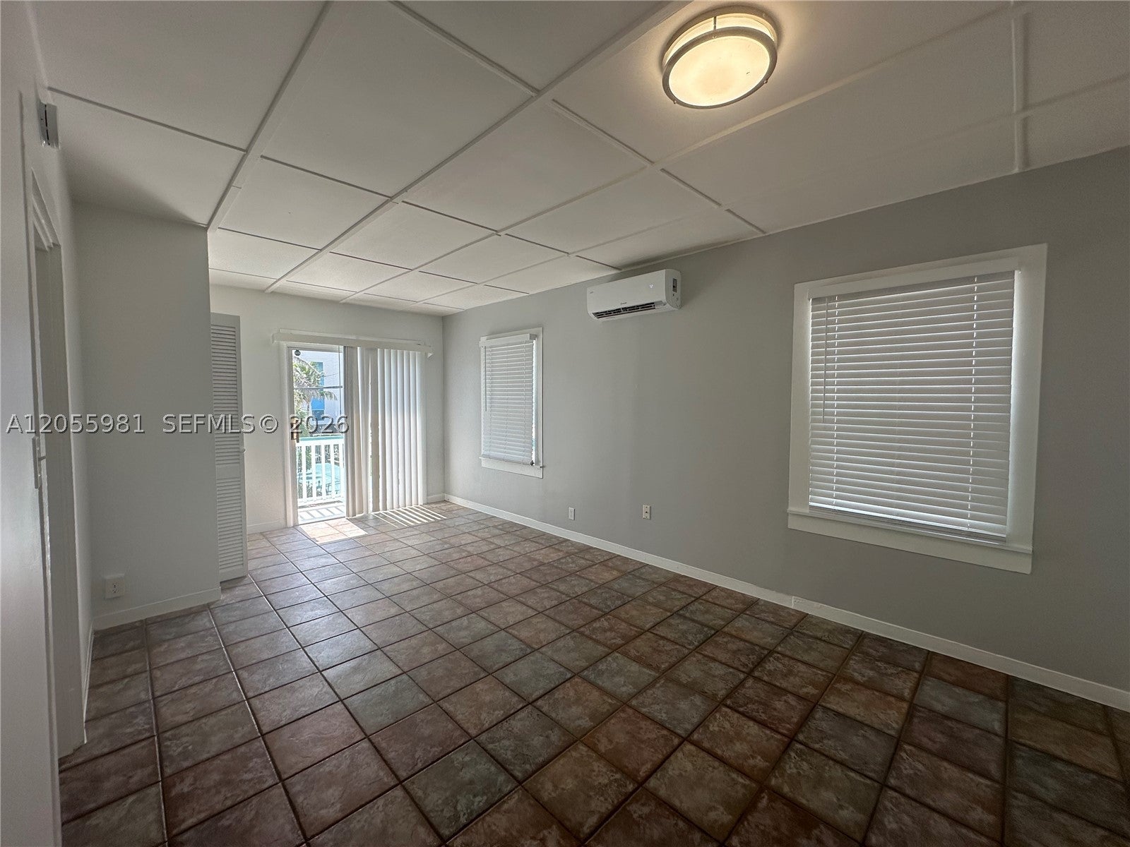 4249 Bougainvilla Dr 5
