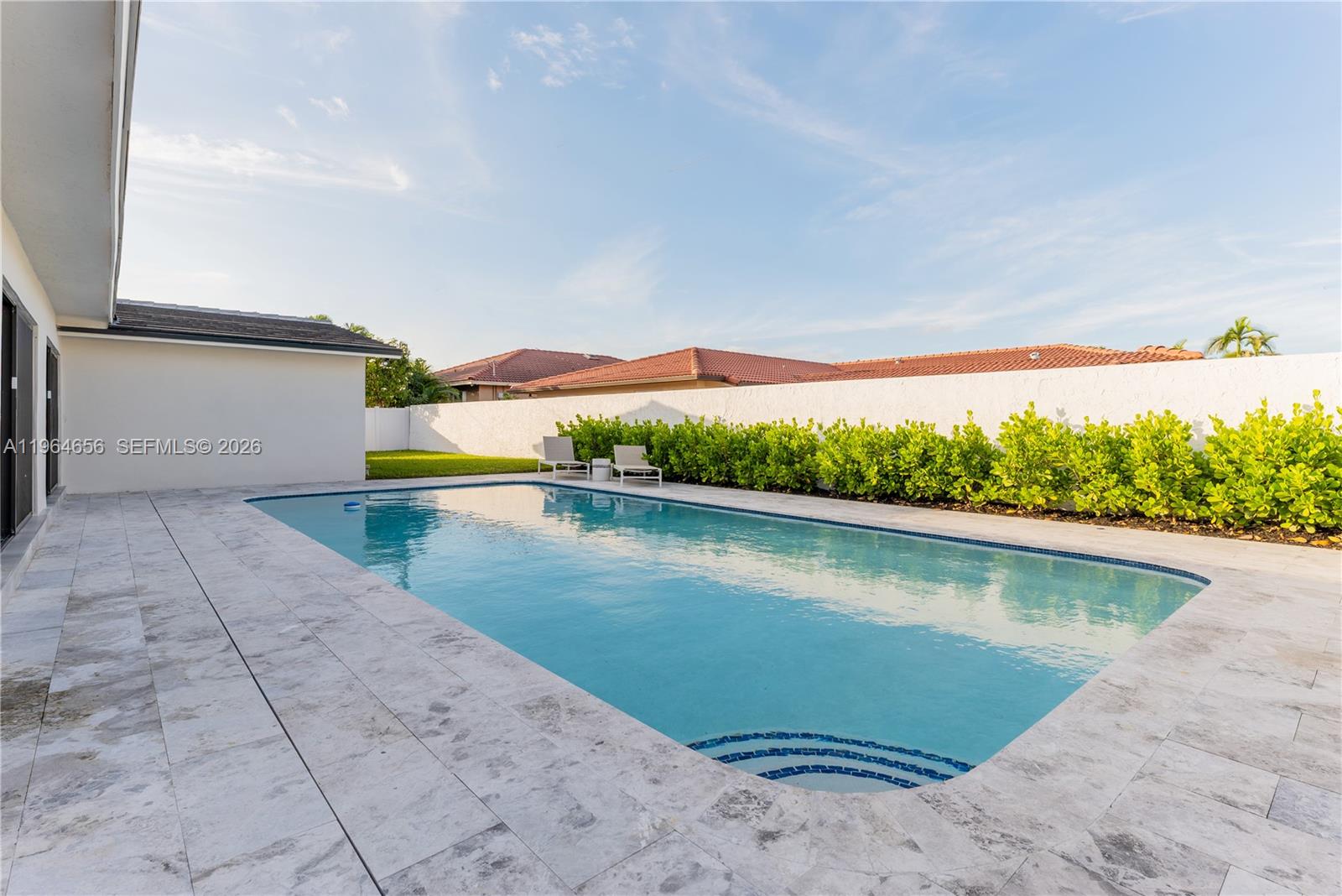 CORAL RIDGE COUNTRY CLUB - Residential