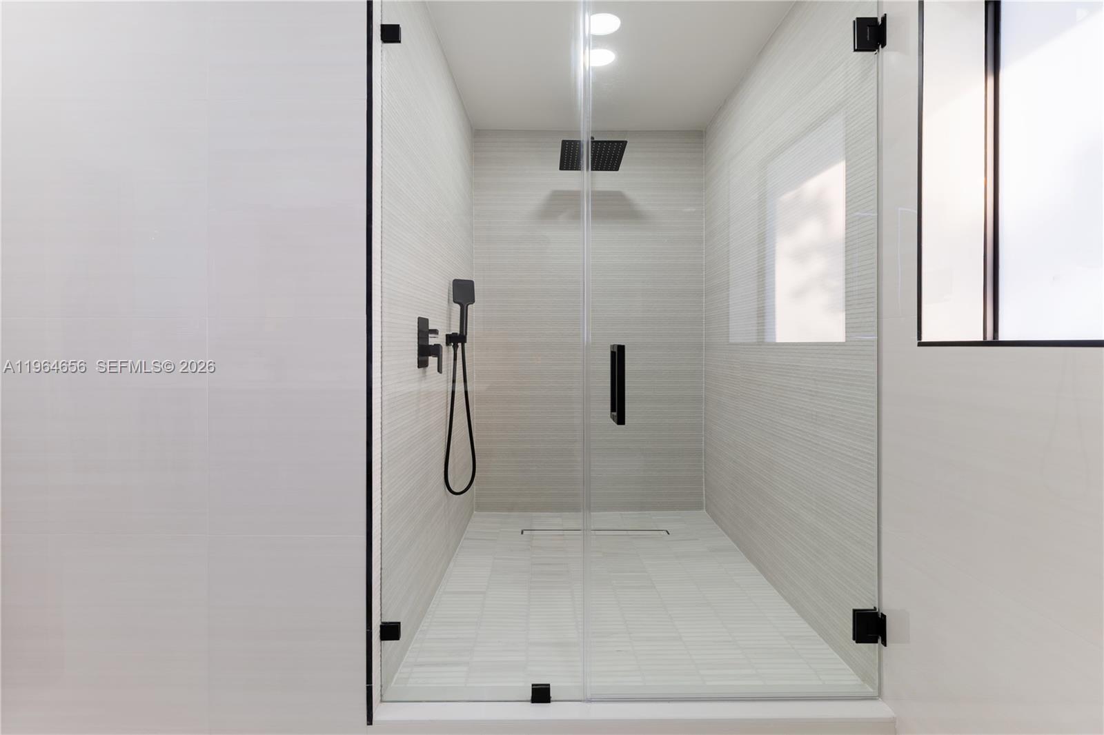 CORAL RIDGE COUNTRY CLUB - Residential