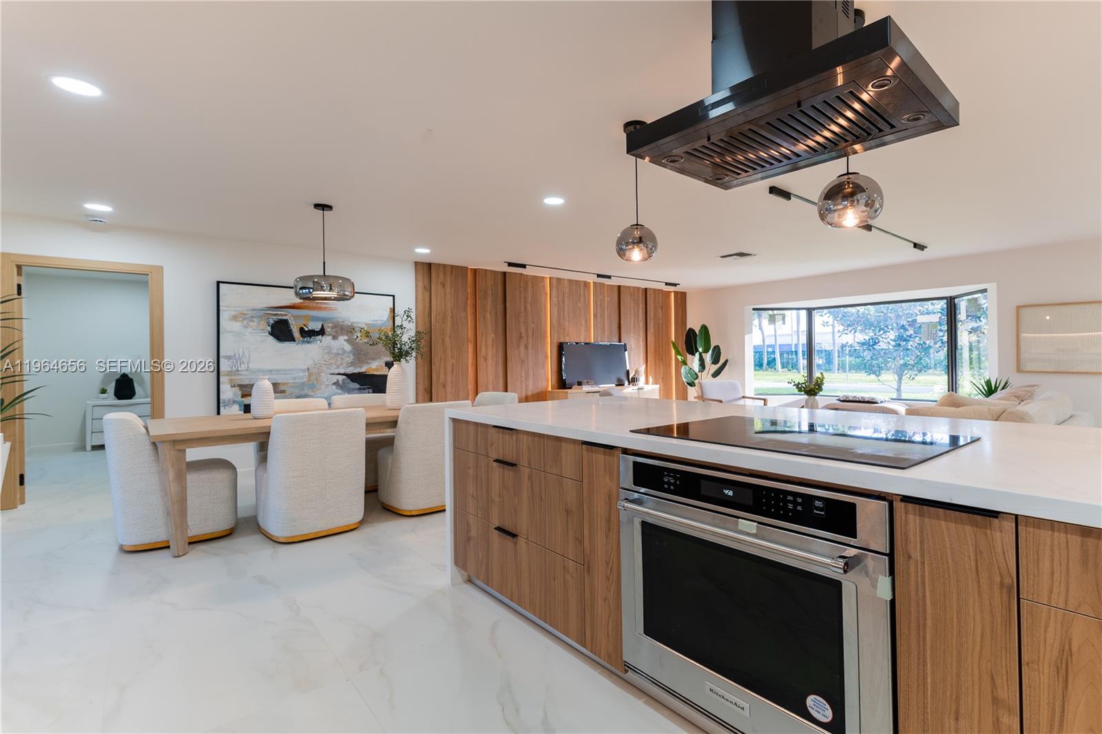 CORAL RIDGE COUNTRY CLUB - Residential