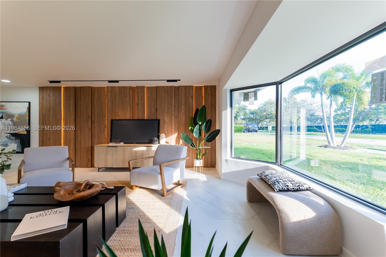 CORAL RIDGE COUNTRY CLUB - Residential