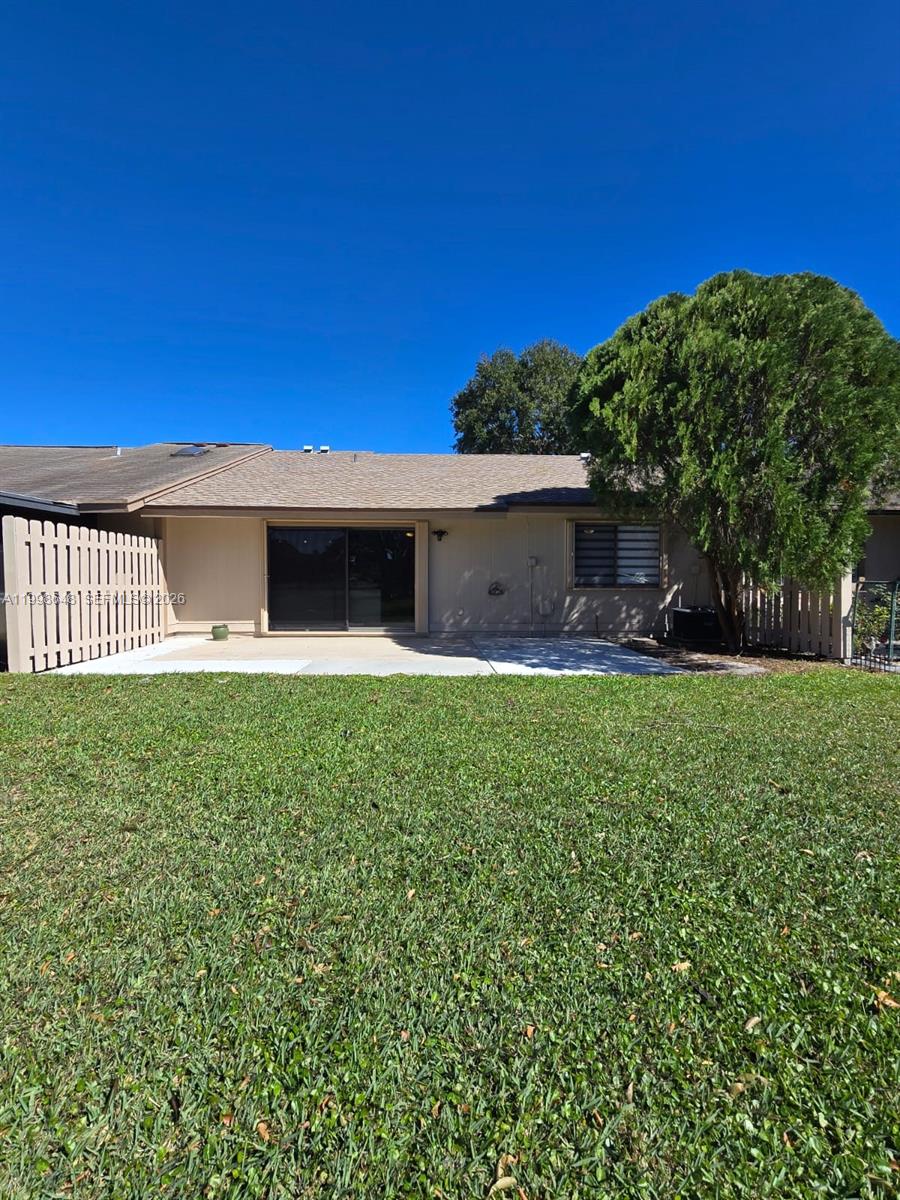 BOYNTON LAKES 3 - Residential Lease