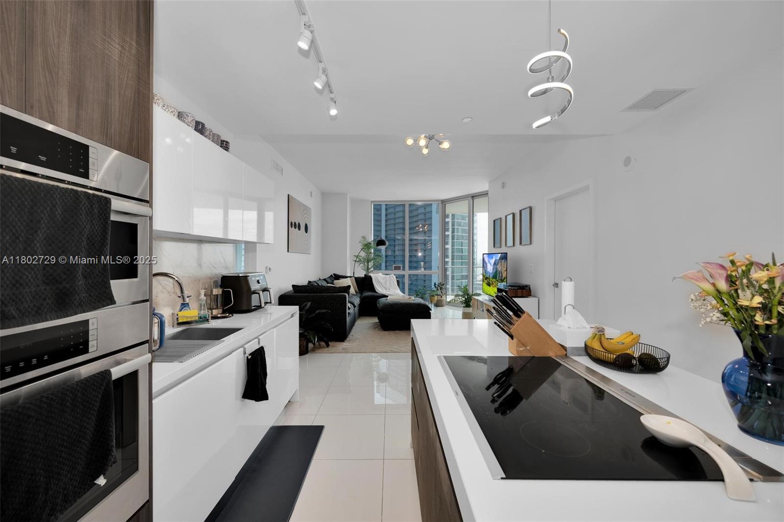 851 Ne 1st Ave 3107, Miami, Broward County, Florida - 2 Bedrooms  
3 Bathrooms - 
