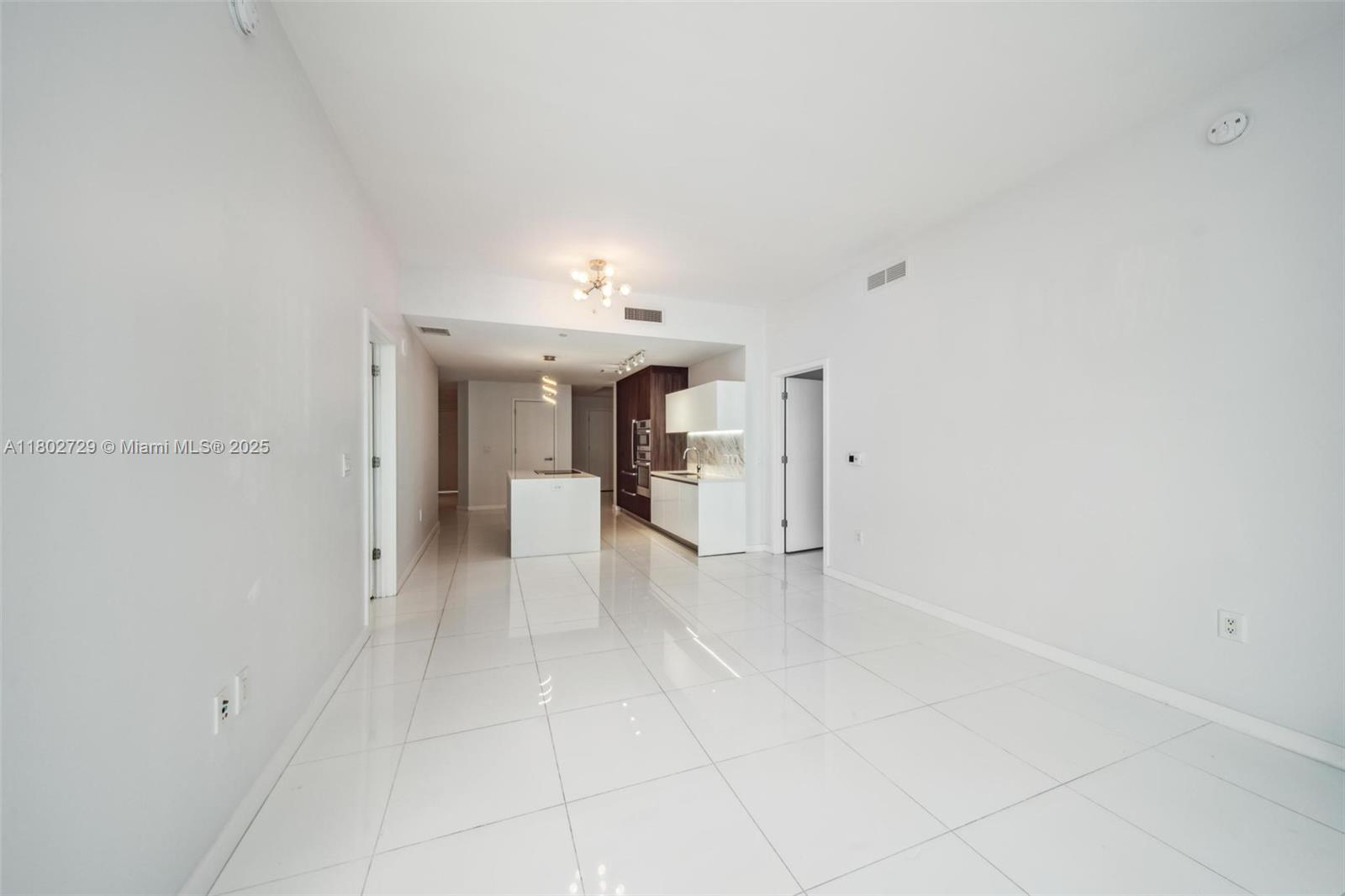 PARAMOUNT MIAMI WORLDCENT - Residential