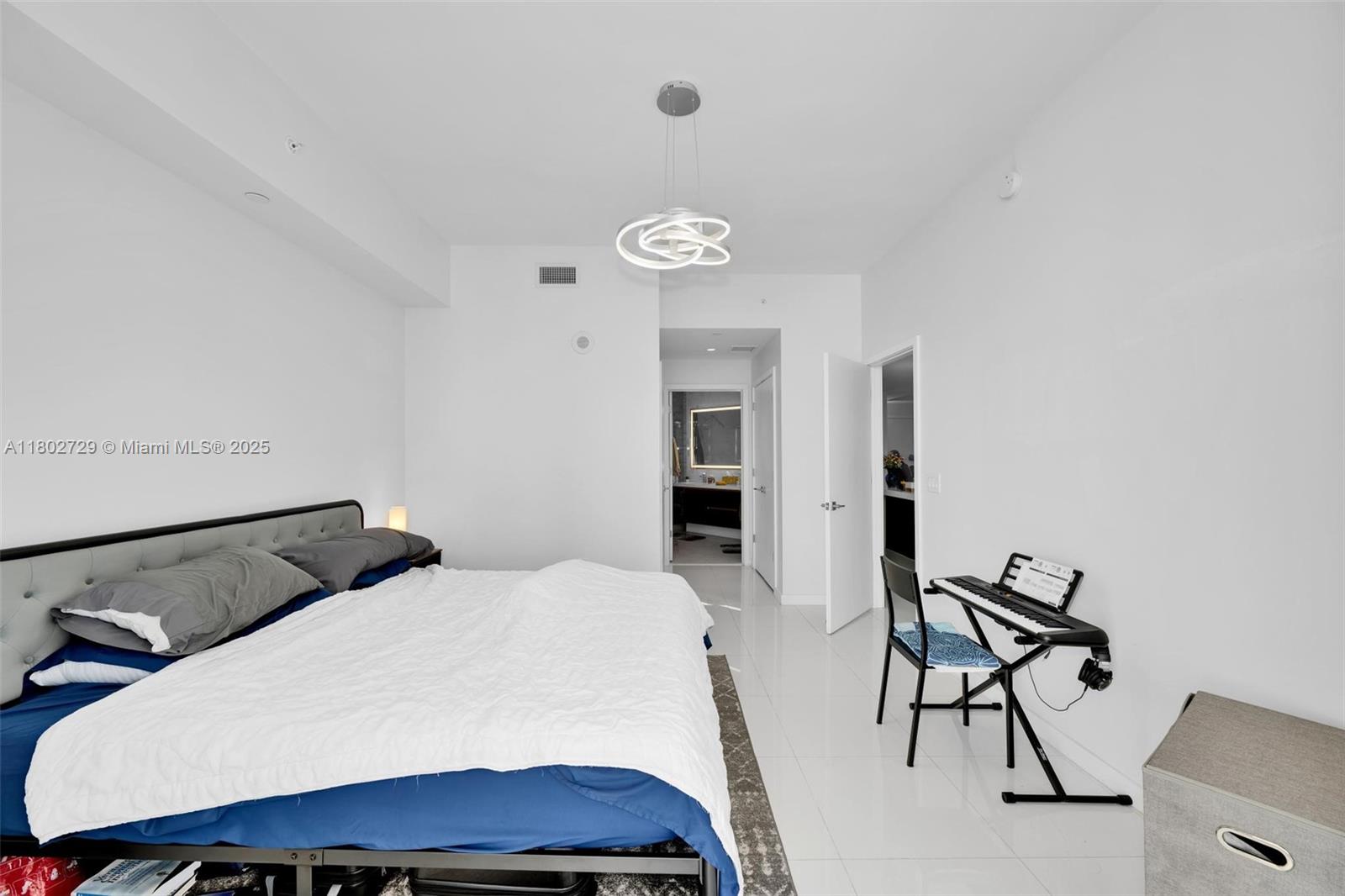 PARAMOUNT MIAMI WORLDCENT - Residential