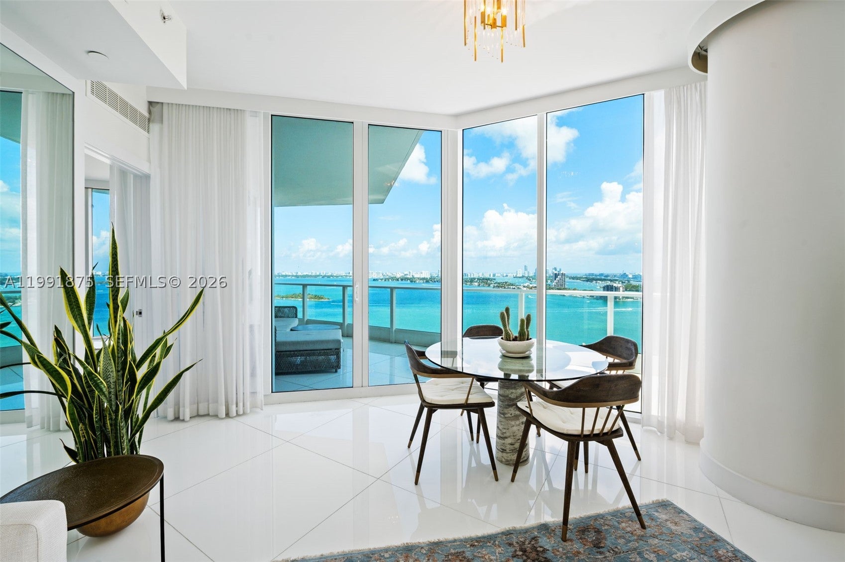 2020 N Bayshore Dr 2502