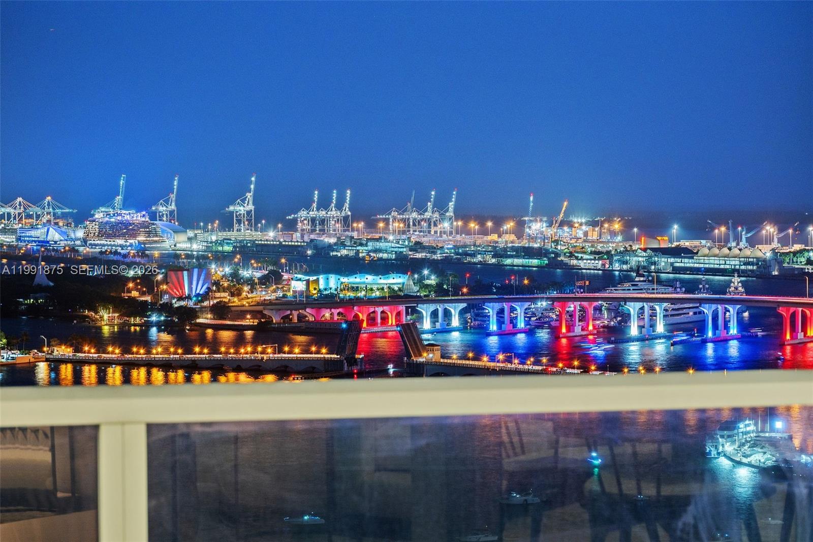 PARAMOUNT BAY CONDO - Residential