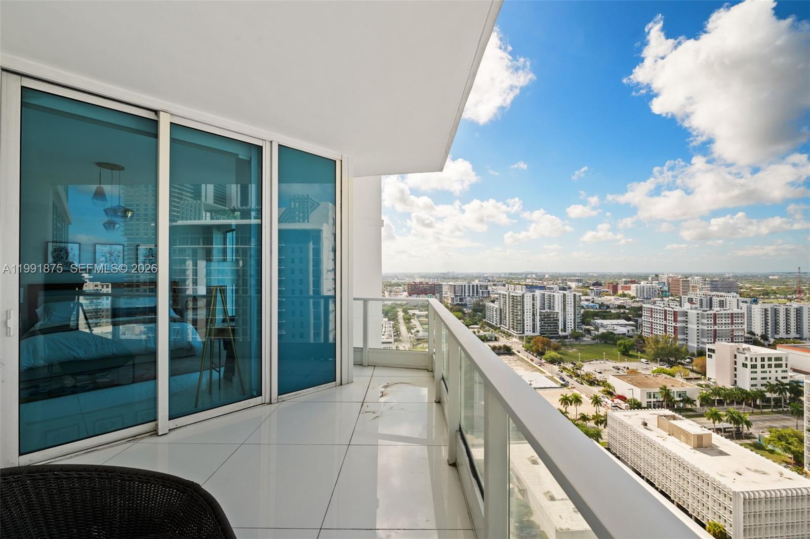 PARAMOUNT BAY CONDO - Residential