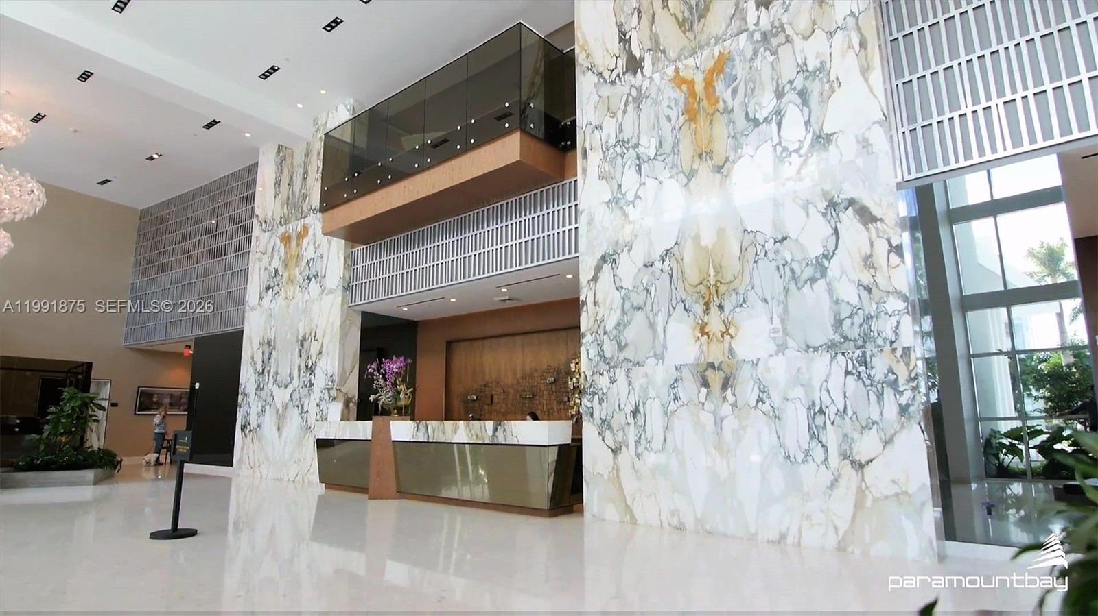 PARAMOUNT BAY CONDO - Residential