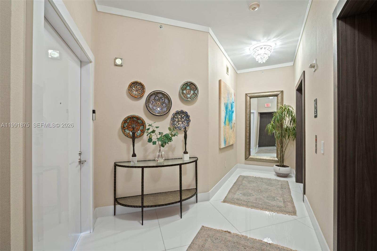 PARAMOUNT BAY CONDO - Residential