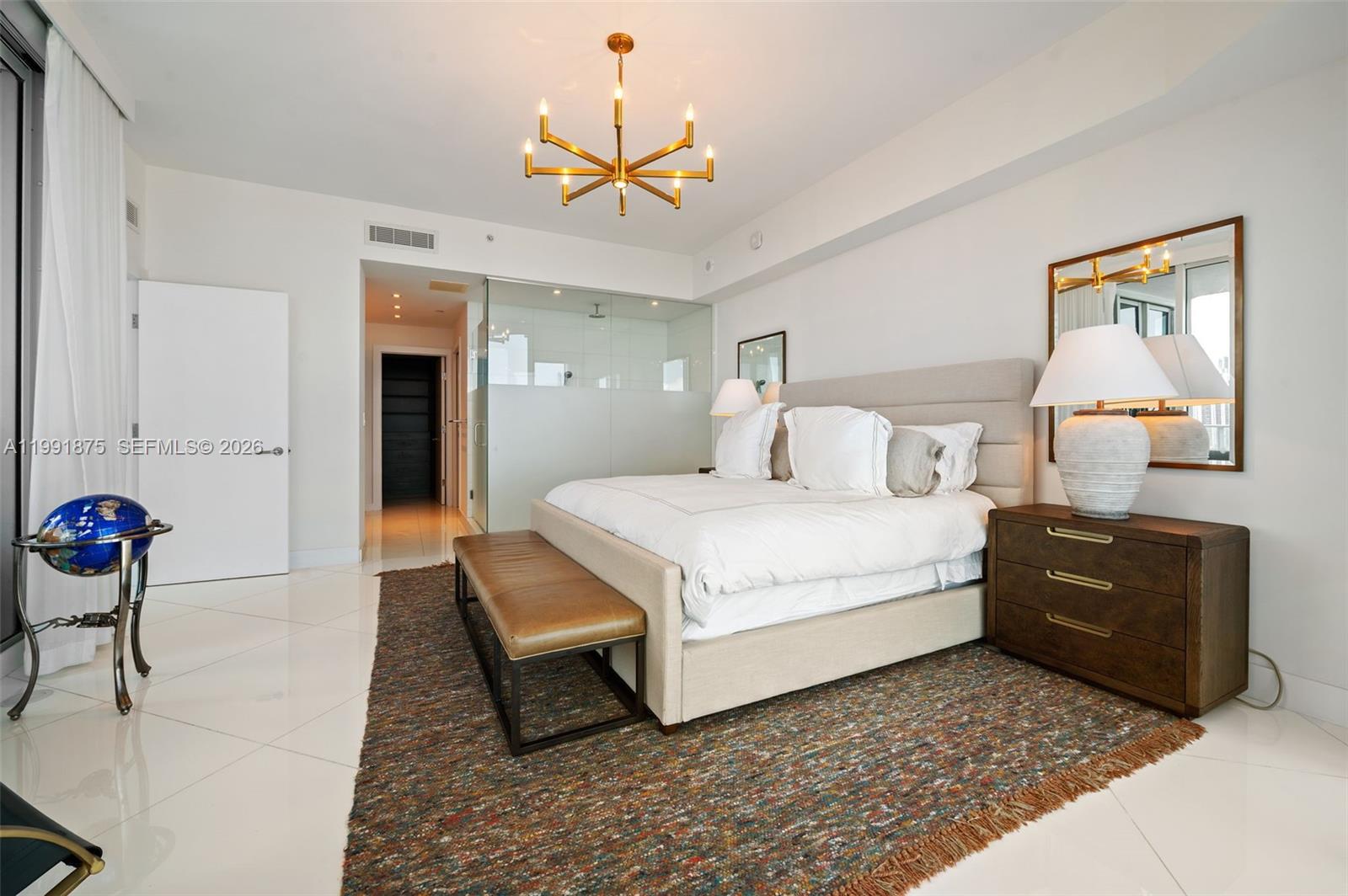 PARAMOUNT BAY CONDO - Residential