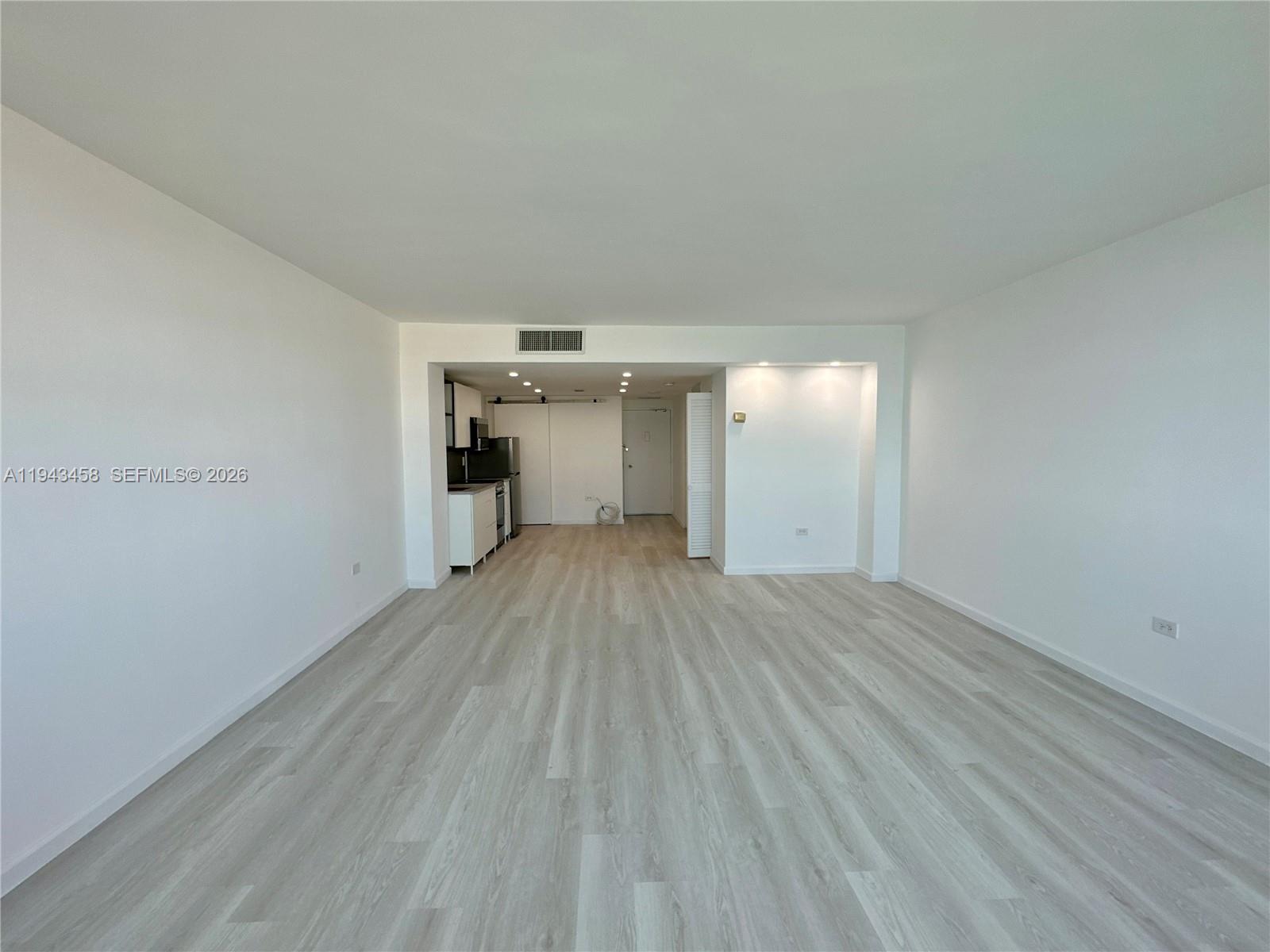 FOUR AMBASSADORS CONDO PH - Residential Lease