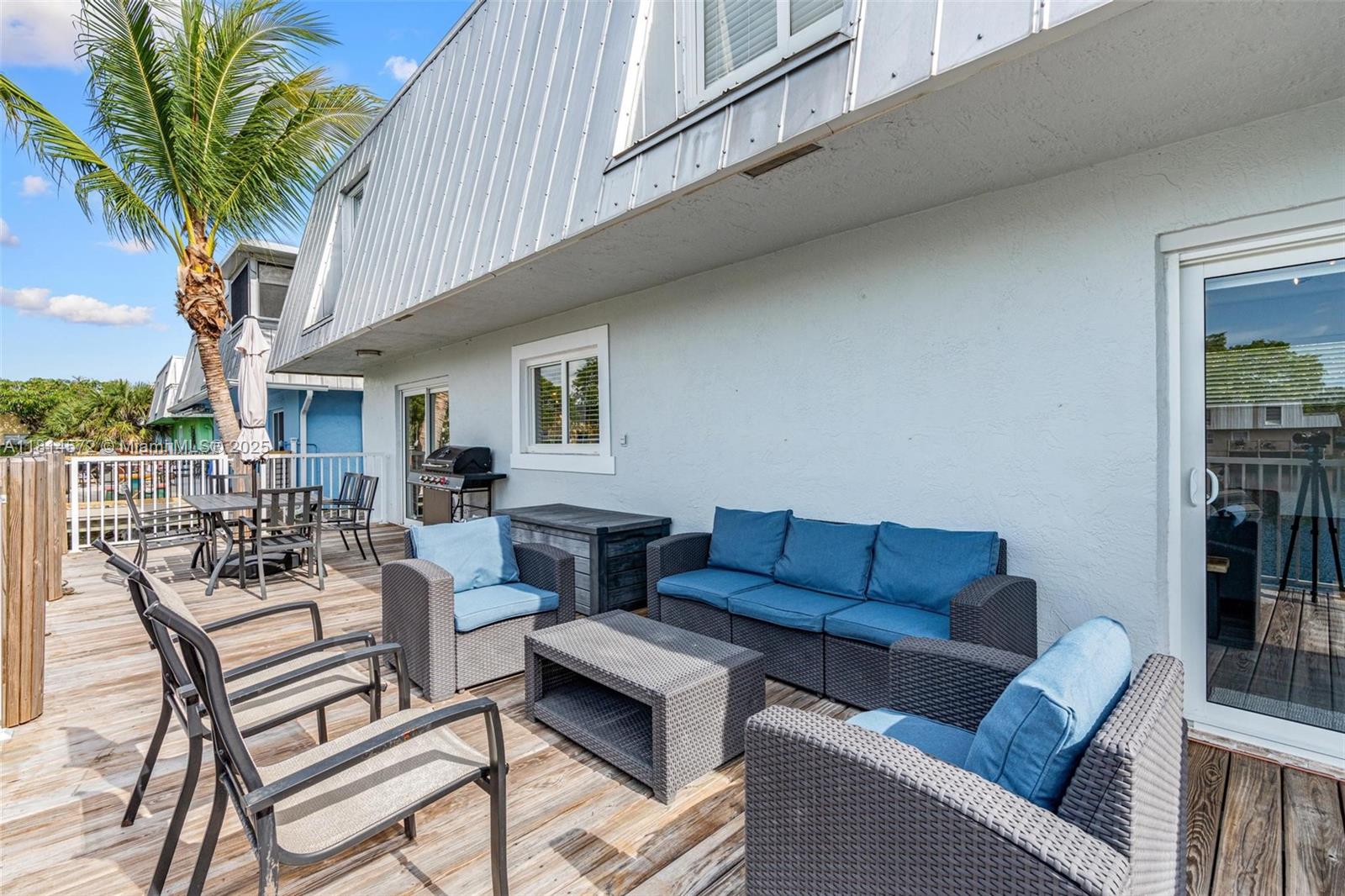 KIMBERLY LAKE VILLAS - Residential