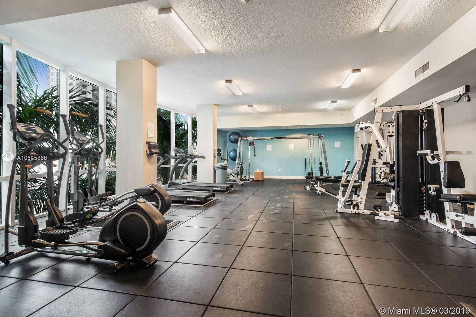 23 BISCAYNE BAY CONDO - Residential Lease