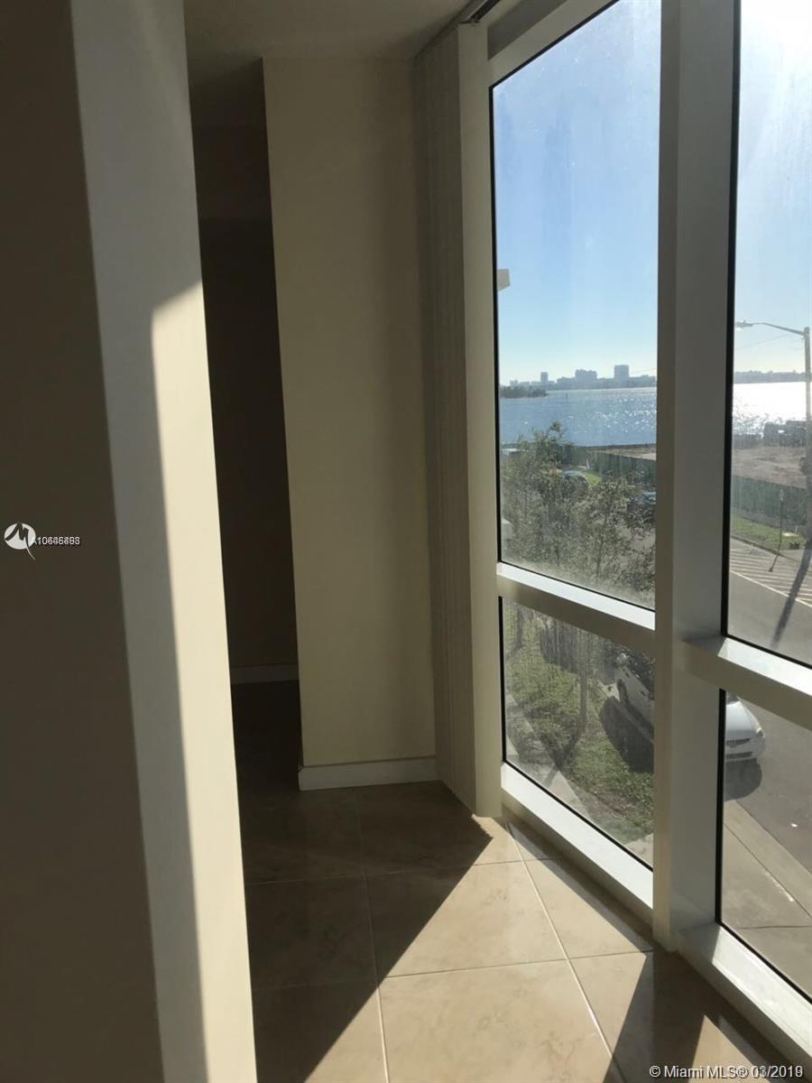 23 BISCAYNE BAY CONDO - Residential Lease