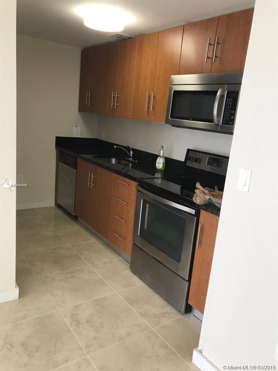 23 BISCAYNE BAY CONDO - Residential Lease