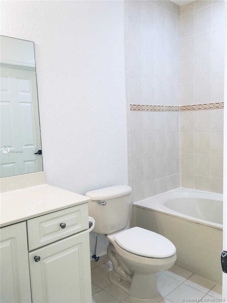 BREEZE OF GALLOWAY CONDO - Residential Lease