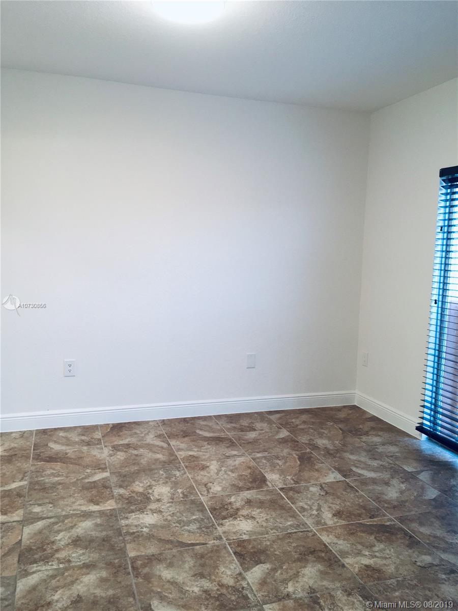 BREEZE OF GALLOWAY CONDO - Residential Lease