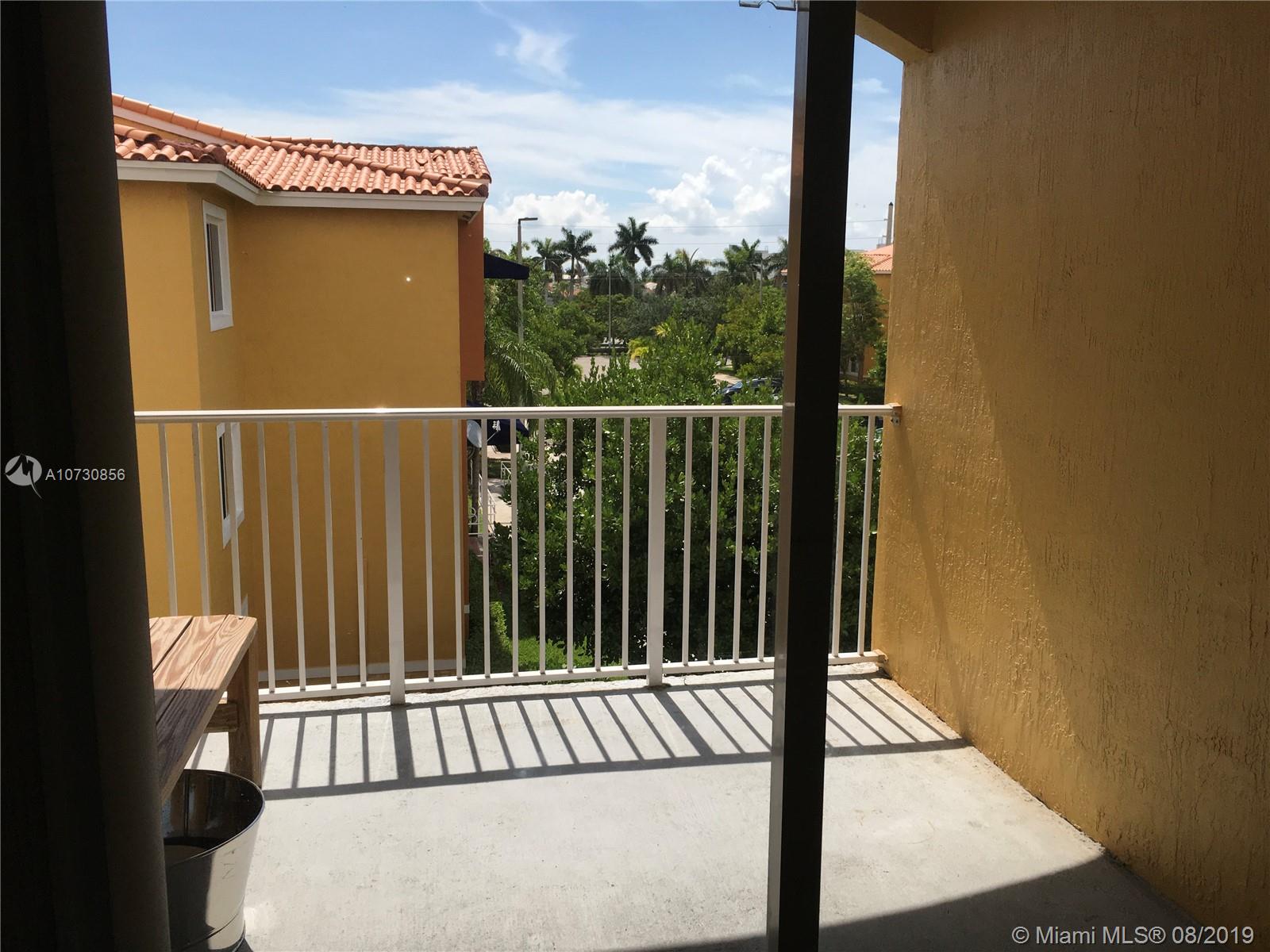 BREEZE OF GALLOWAY CONDO - Residential Lease