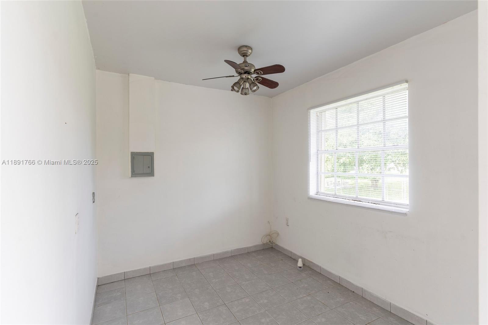 The Redlands - Residential