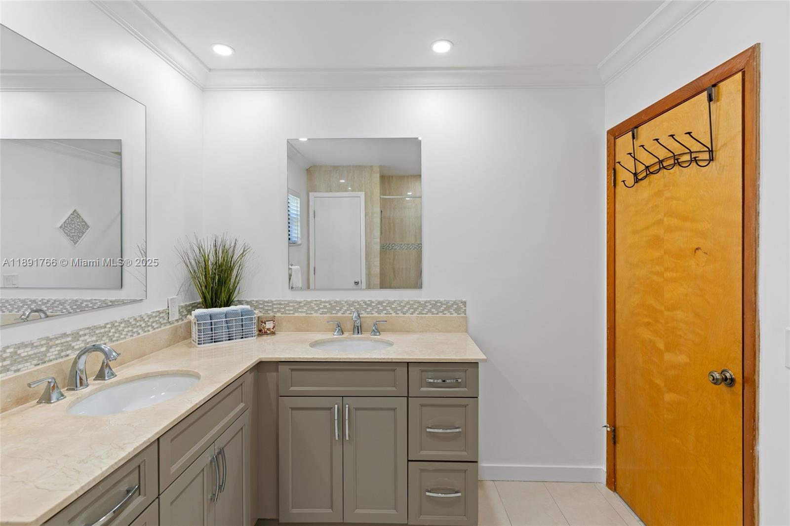 The Redlands - Residential