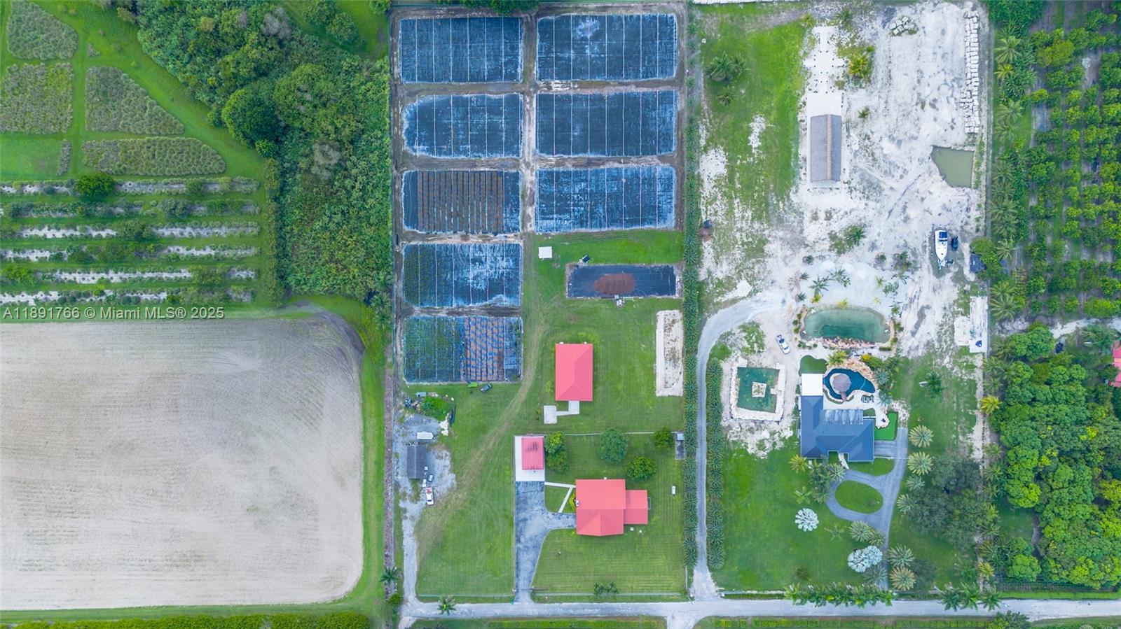 The Redlands - Residential