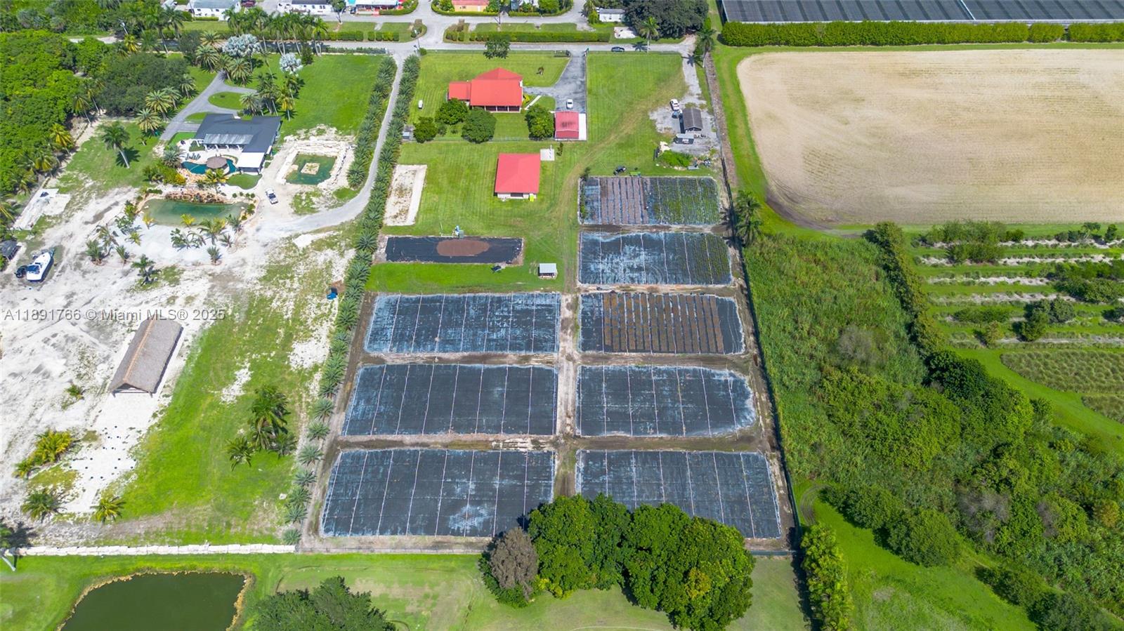 The Redlands - Residential