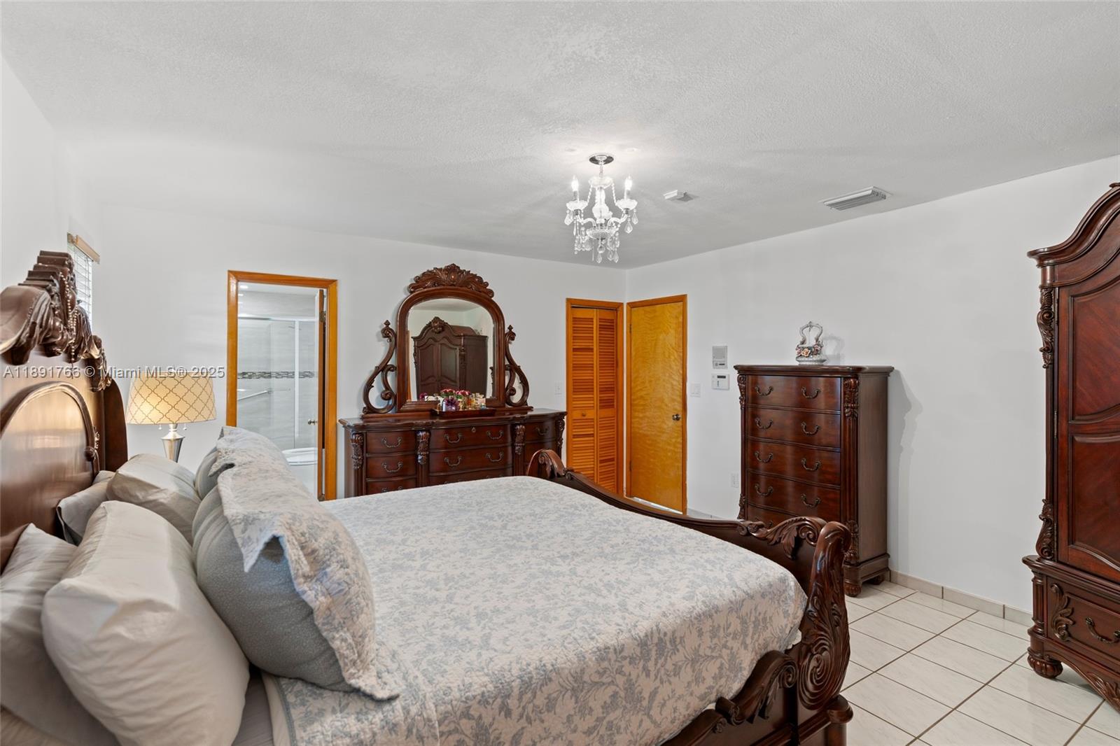 The Redlands - Residential