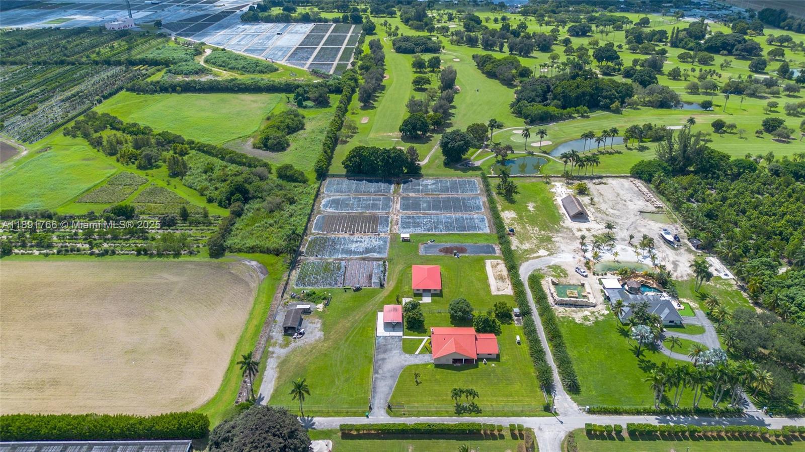 The Redlands - Residential