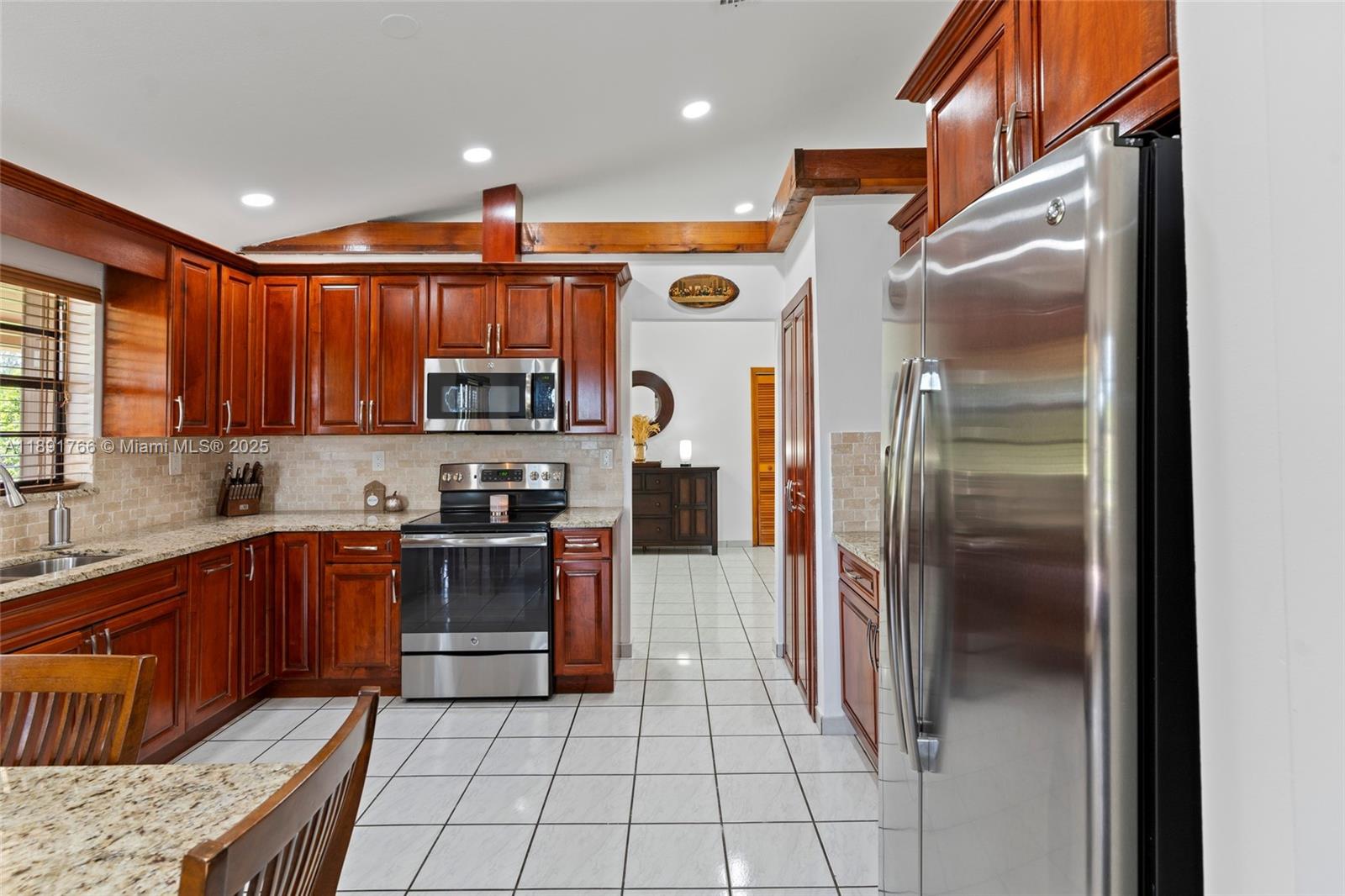 The Redlands - Residential