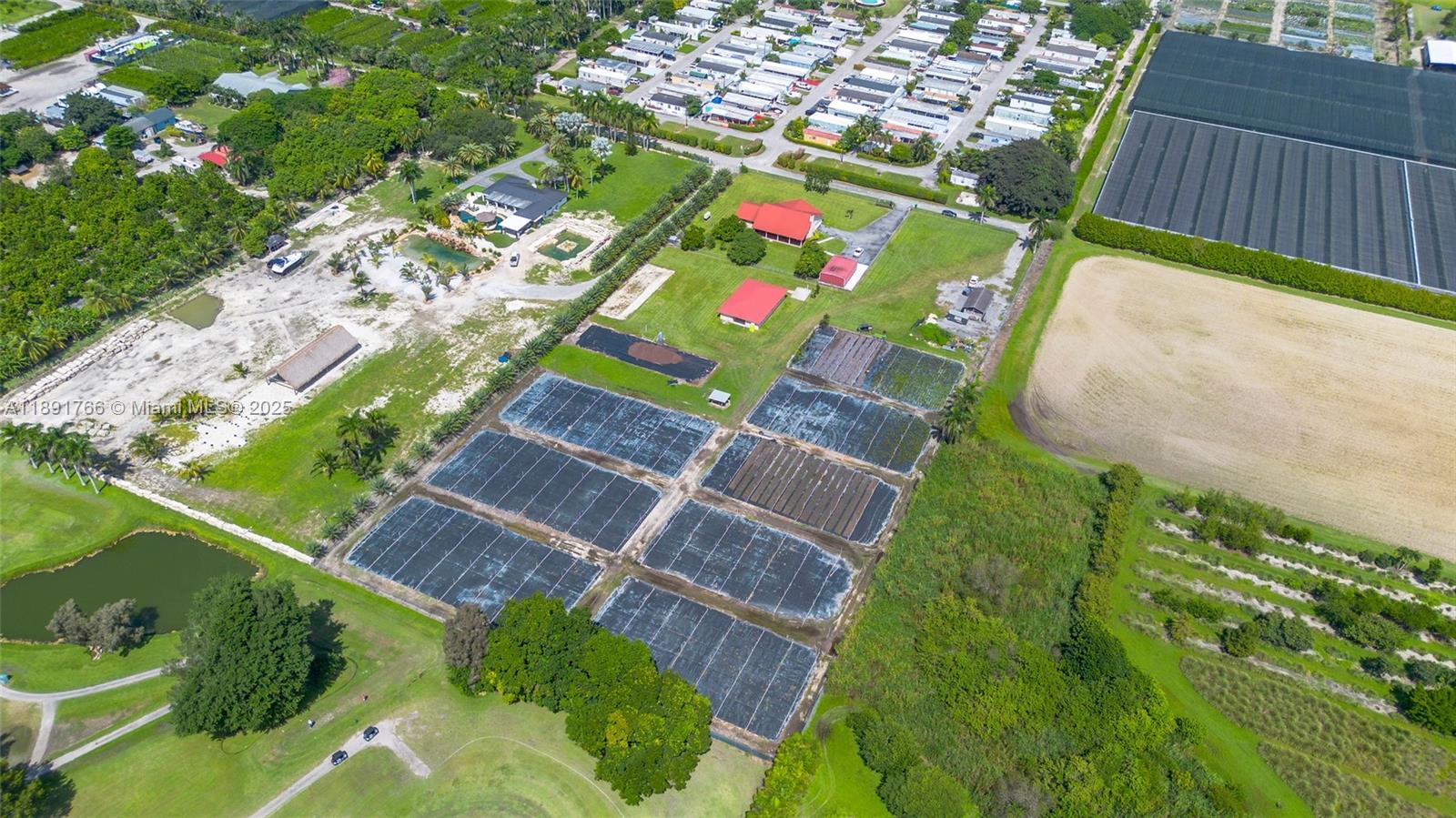 The Redlands - Residential