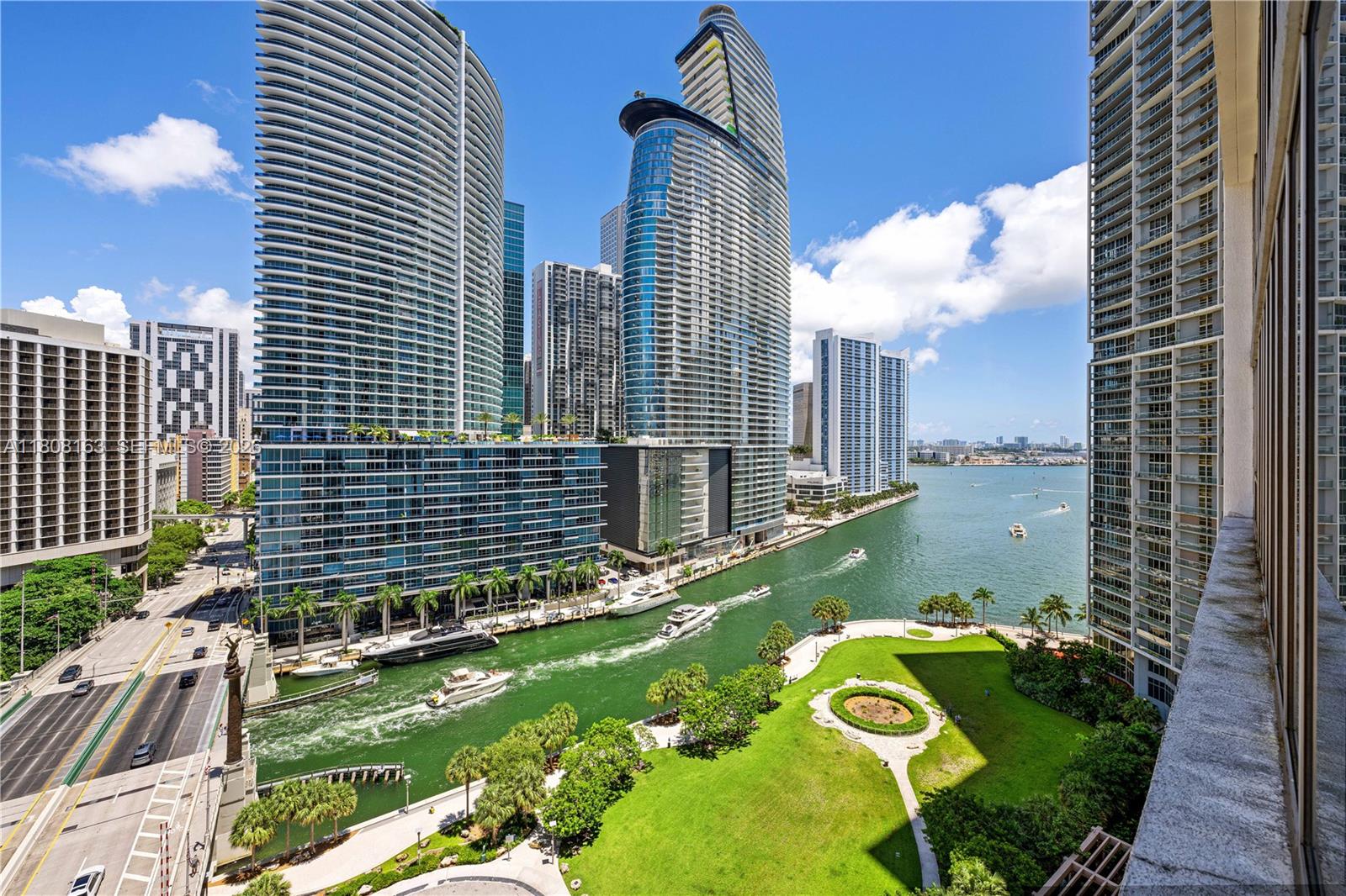 ICON BRICKELL CONDO NO 3 - Residential