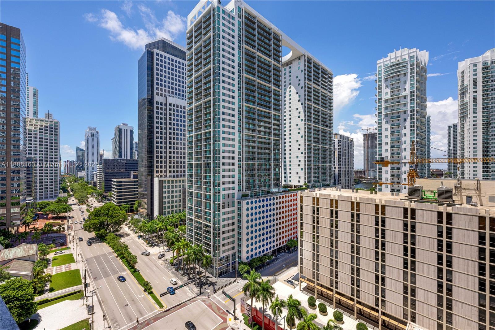 ICON BRICKELL CONDO NO 3 - Residential