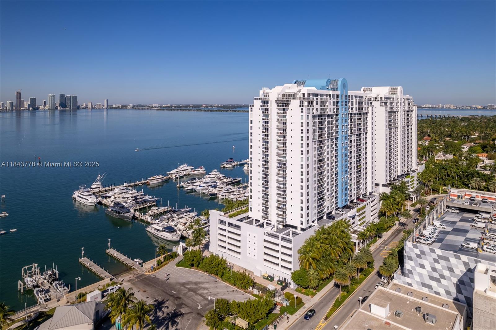 SUNSET HARBOUR SOUTH COND - Residential Lease