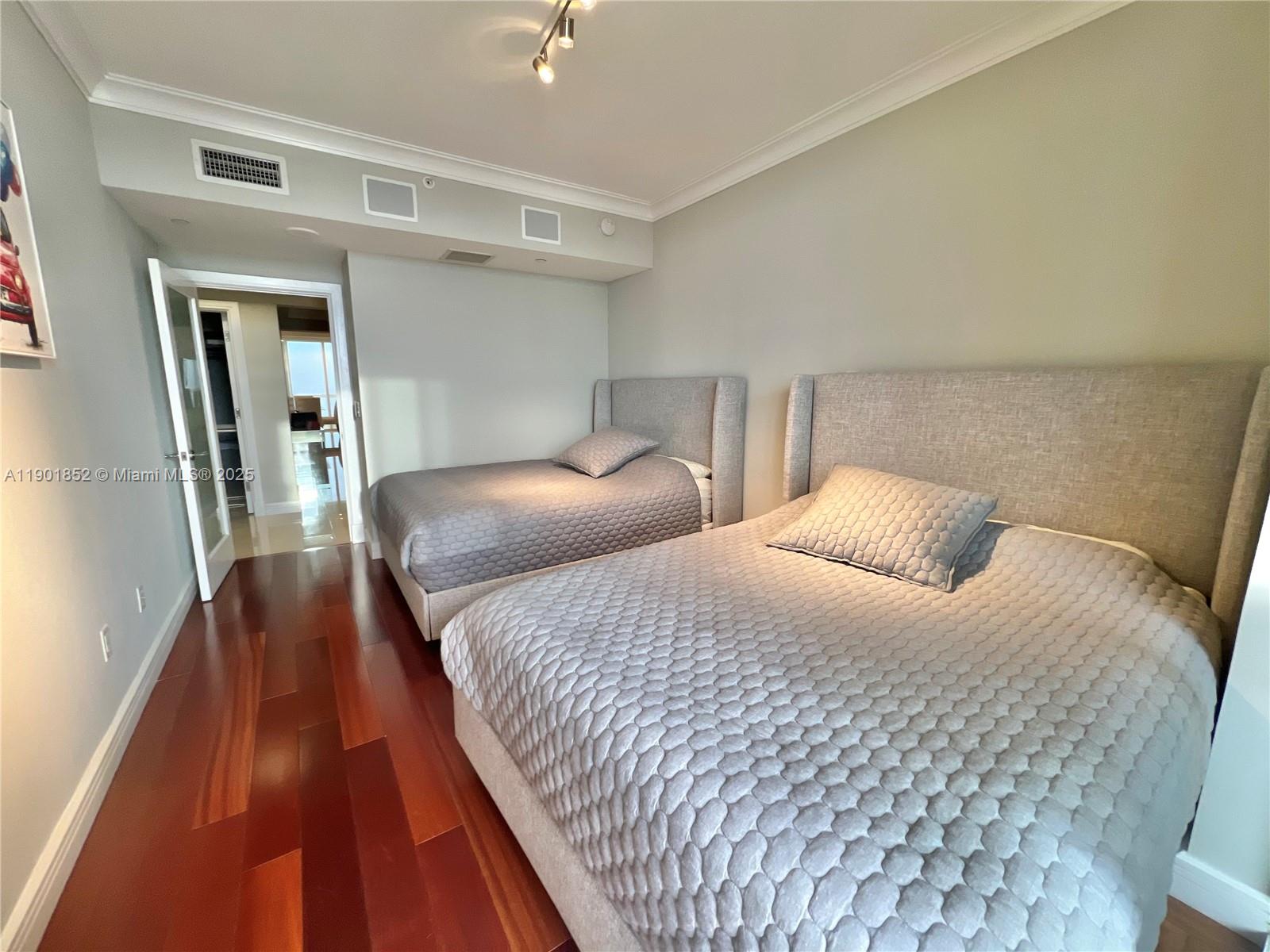 ACQUALINA OCEAN RESIDENCE - Residential