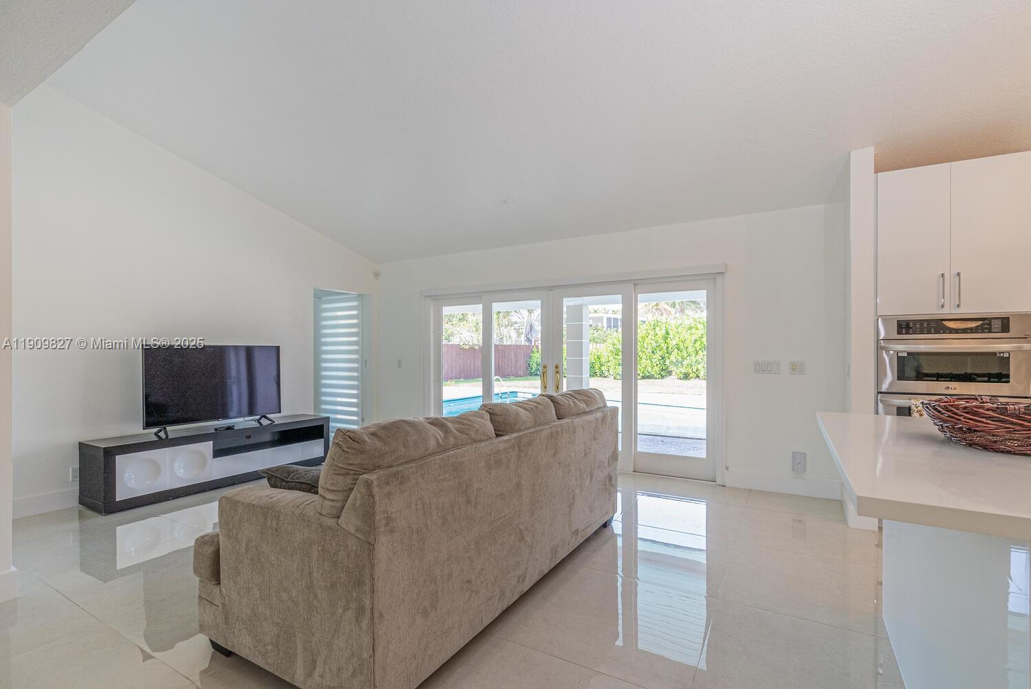 WHISPERING PINES ESTATES - Residential Lease