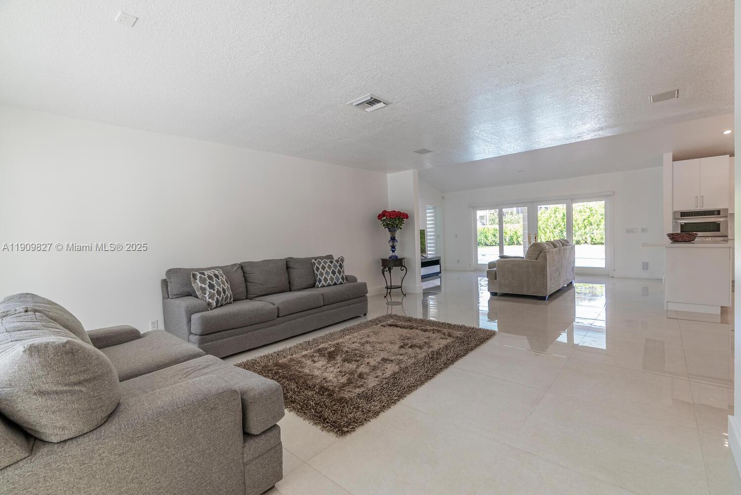 WHISPERING PINES ESTATES - Residential Lease