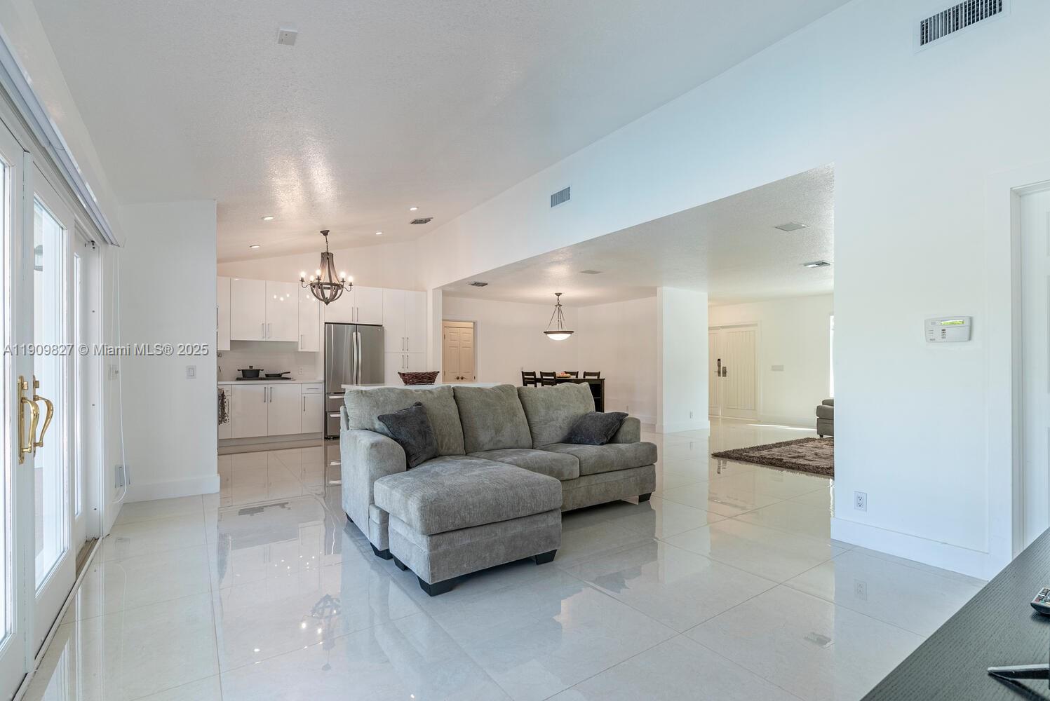 WHISPERING PINES ESTATES - Residential Lease