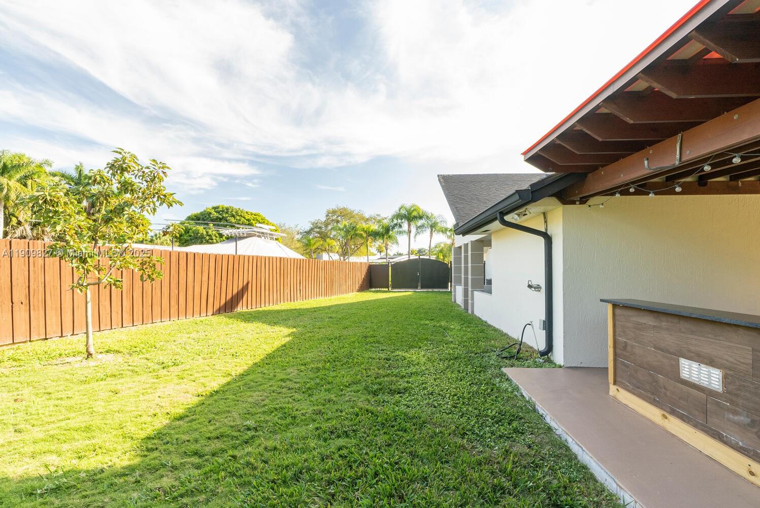 WHISPERING PINES ESTATES - Residential Lease