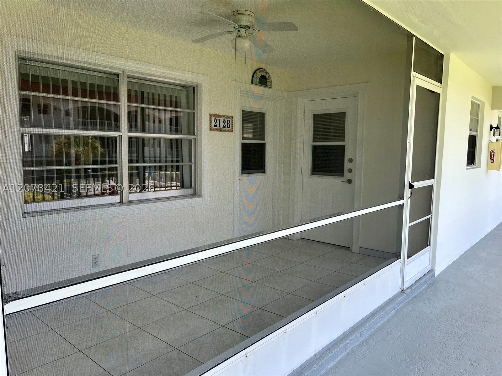 581 Blue Heron Dr 212-B