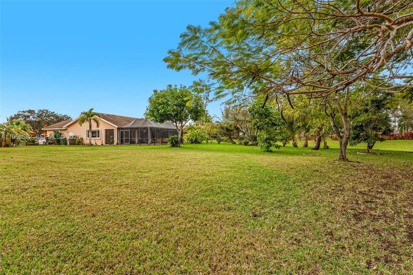 CHAPEL TRAIL REPLAT SECTI - Residential